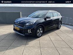 Zwart Gebruikt 2021 Kia Niro SUV | € 23.499 (Eerlijke prijs)
