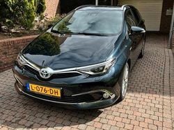 Gebruikt 2017 Toyota Auris Executive Stationwagen | € 13.500 (Goede deal)