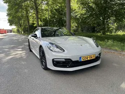 Grijs Gebruikt 2018 Porsche Panamera Sedan | € 59.890 (Eerlijke prijs)