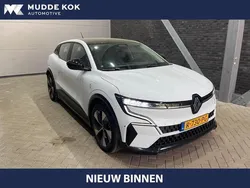 Wit Gebruikt 2022 Renault Mégane Equilibre Hatchback | € 23.700