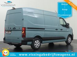Blauw Nieuw 2025 Renault Master Van | € 48.625 (Eerlijke prijs)