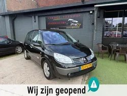 Zwart Gebruikt 2004 Renault Scénic II Komfort MPV | € 990 (Goede deal)