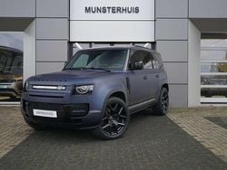 Blauw (mat) Gebruikt 2024 Land Rover Defender SE SUV | € 98.450
