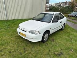 Wit Gebruikt 1999 Hyundai Excel Hatchback | € 850