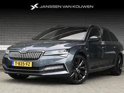 Grijs Gebruikt 2020 Skoda Superb LAURIN & KLEMENT Stationwagen | € 26.745 (Iets duurder)