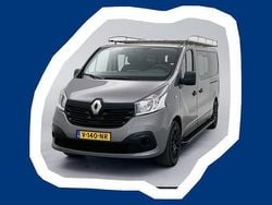Grijs Gebruikt 2018 Renault Trafic Van | € 15.945 (Iets duurder)