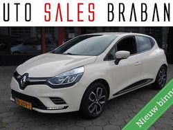 Bruin Gebruikt 2017 Renault Clio IV Zen Hatchback | € 7.490 (Eerlijke prijs)