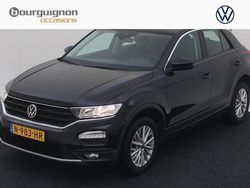 Zwart Gebruikt 2021 VW T-Roc Style SUV | € 21.850 (Eerlijke prijs)