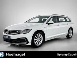 Wit Gebruikt 2020 VW Passat Business Stationwagen | € 21.500 (Goede deal)