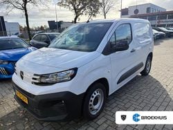 Wit Gebruikt 2024 Peugeot Partner S Van | € 17.900 (Eerlijke prijs)