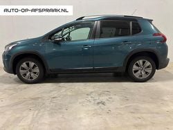 Groen Gebruikt 2019 Peugeot 2008 Signature Sky SUV | € 8.999 (Super prijs)