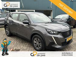 Grijs Gebruikt 2023 Peugeot 2008 Allure SUV | € 17.950 (Super prijs)