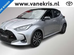 Zilver Nieuw 2025 Toyota Yaris Hybrid Sport Hatchback | € 37.440 (Eerlijke prijs)