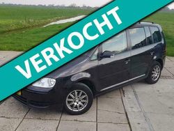 Zwart Gebruikt 2006 VW Touran MPV | € 3.995 (Duur)