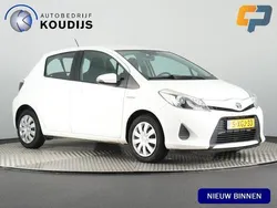 Wit Gebruikt 2014 Toyota Yaris Hatchback | € 10.450 (Eerlijke prijs)