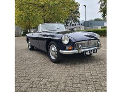 Blauw Gebruikt 1963 MG B | € 27.500