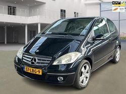 Zwart, metallic lak Gebruikt 2010 Mercedes A160 Avantgarde MPV | € 2.799 (Goede deal)