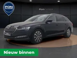 Zwart Gebruikt 2022 Skoda Superb Business Line Stationwagen | € 26.950 (Goede deal)