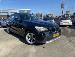 Zwart Gebruikt 2012 BMW X1 SUV | € 10.995 (Eerlijke prijs)