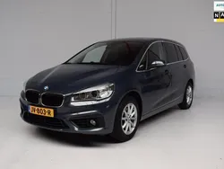 Grijs Gebruikt 2016 BMW 216 Executive Stationwagen | € 12.445 (Eerlijke prijs)