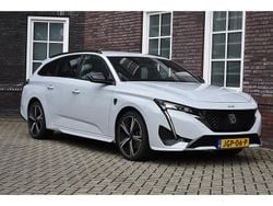 Wit Gebruikt 2024 Peugeot 308 GT Stationwagen | € 29.950