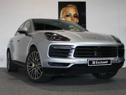 Grijs, metallic lak Gebruikt 2019 Porsche Cayenne SUV | € 64.950 (Iets duurder)