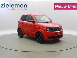 Rood Gebruikt 2024 Ligier Myli Hatchback | € 10.845