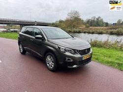 Grijs Gebruikt 2020 Peugeot 5008 MPV | € 14.999 (Goede deal)