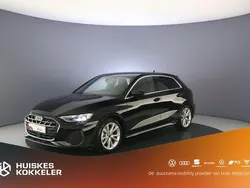 Zwart Gebruikt 2024 Audi A3 Sportback S-Line Hatchback | € 36.900