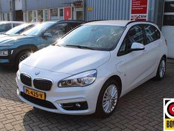 Wit (metallic) Gebruikt 2017 BMW 225 Active Tourer Executive MPV | € 16.950 (Goede deal)