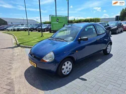 Blauw, metallic lak Gebruikt 2006 Ford Ka Futura Hatchback | € 1.699 (Eerlijke prijs)