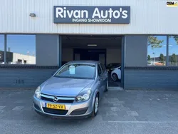 Grijs Gebruikt 2006 Opel Astra Edition Hatchback | € 1.950 (Eerlijke prijs)