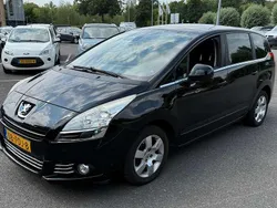 Zwart Gebruikt 2011 Peugeot 5008 MPV | € 3.500 (Eerlijke prijs)