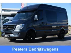 Grijs Gebruikt 2016 Mercedes Sprinter Edition Van | € 29.950 (Duur)