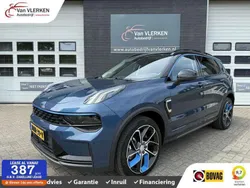 Blauw, metallic lak Gebruikt 2023 Lynk & Co 01 SUV | € 28.950 (Eerlijke prijs)