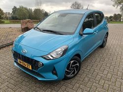Blauw Gebruikt 2020 Hyundai i10 Comfort Hatchback | € 10.999 (Eerlijke prijs)