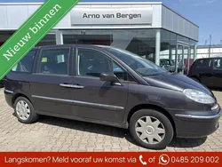 Grijs Gebruikt 2009 Peugeot 807 MPV | € 6.499
