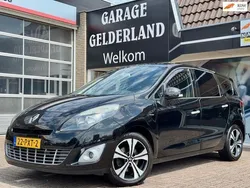 Zwart Gebruikt 2011 Renault Grand Scénic III Bose Edition MPV | € 6.900 (Eerlijke prijs)
