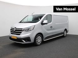 Gris highland Gebruikt 2023 Renault Trafic Van | € 19.930 (Super prijs)