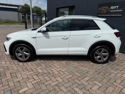 Wit Gebruikt 2022 VW T-Roc R-line SUV | € 28.450 (Eerlijke prijs)