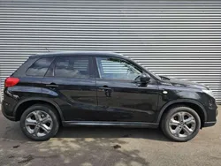 Zwart Gebruikt 2018 Suzuki Vitara Exclusive SUV | € 15.450 (Goede deal)