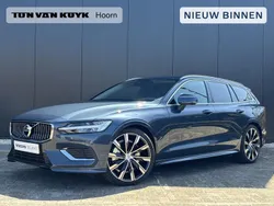 Blauw Gebruikt 2025 Volvo V60 Stationwagen | € 52.950 (Duur)
