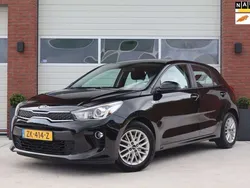 Zwart Gebruikt 2019 Kia Rio Hatchback | € 10.895 (Goede deal)