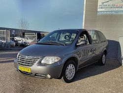 Grijs (metallic) Gebruikt 2007 Chrysler Grand Voyager MPV | € 5.250