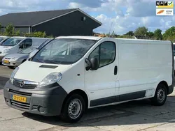 Wit Gebruikt 2007 Opel Vivaro Van | € 2.995