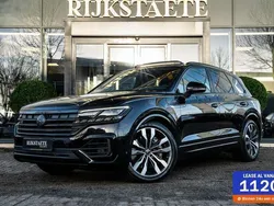Zwart, metallic lak Gebruikt 2021 VW Touareg R SUV | € 69.900 (Eerlijke prijs)