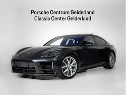 Grijs Gebruikt 2025 Porsche Panamera 4 Sedan | € 174.900