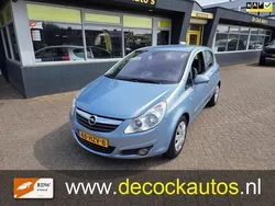 Blauw Gebruikt 2009 Opel Corsa Cosmo Hatchback | € 2.250 (Goede deal)