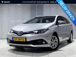 Grijs Gebruikt 2017 Toyota Auris Hybrid Stationwagen | € 18.749 (Eerlijke prijs)