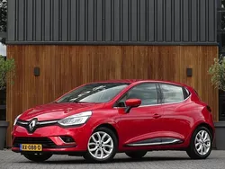 Rood Gebruikt 2018 Renault Clio IV GT-Line Hatchback | € 9.995 (Eerlijke prijs)
